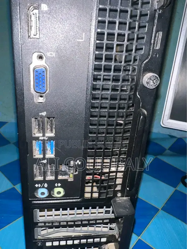 Nouveau Dell Alienware Area-51 4GB Intel Core i3 HDD+SSD 500GB