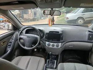 Hyundai Elantra 2008 Gris