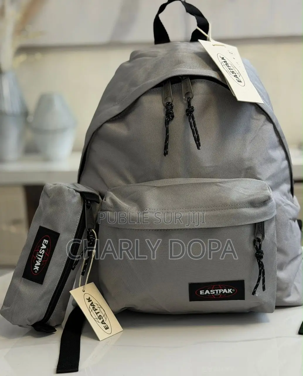 Sac À Dos EASTPAK De Qualite
