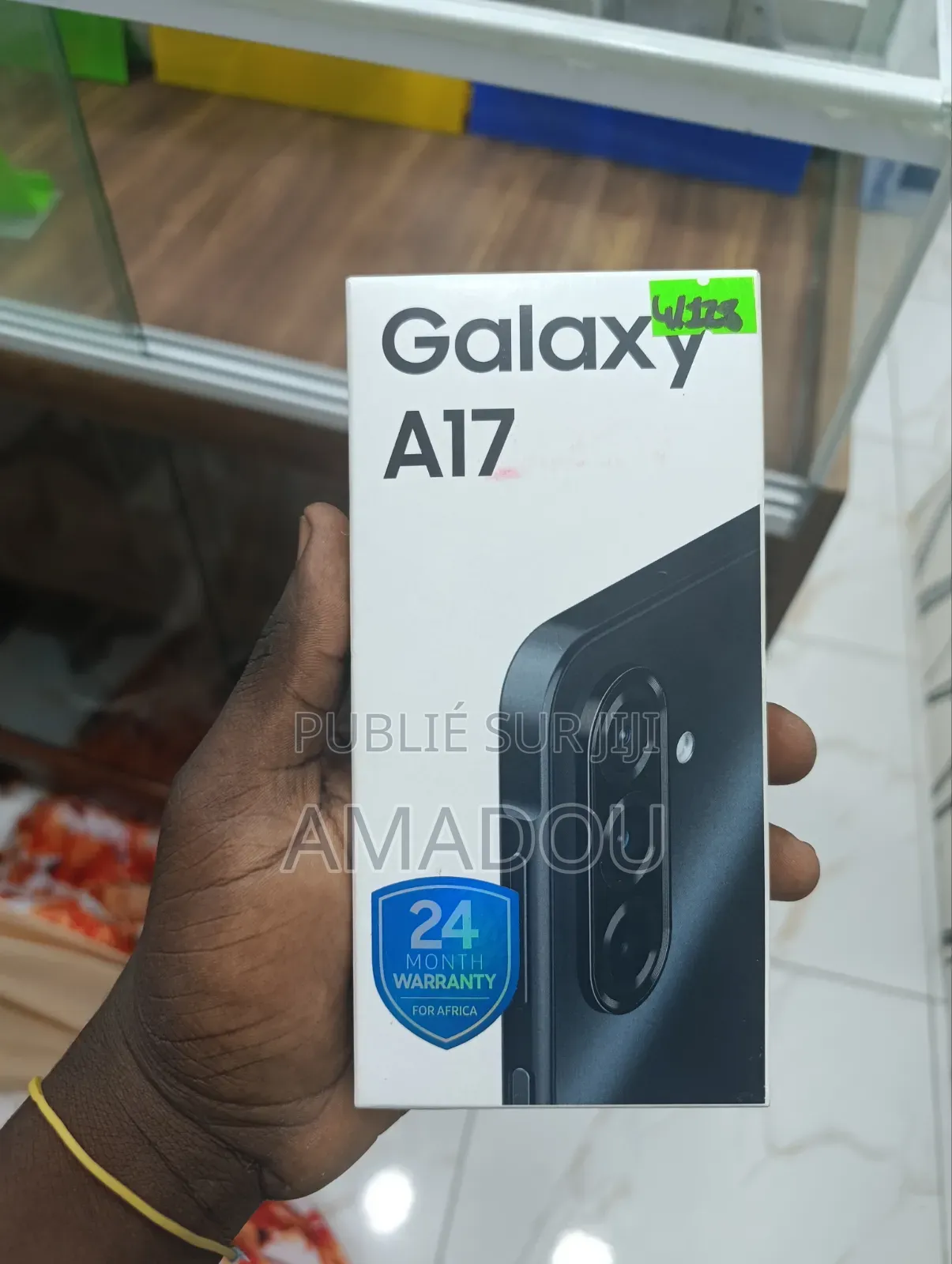 Nouveau Samsung Galaxy A17 128 GB Argenté