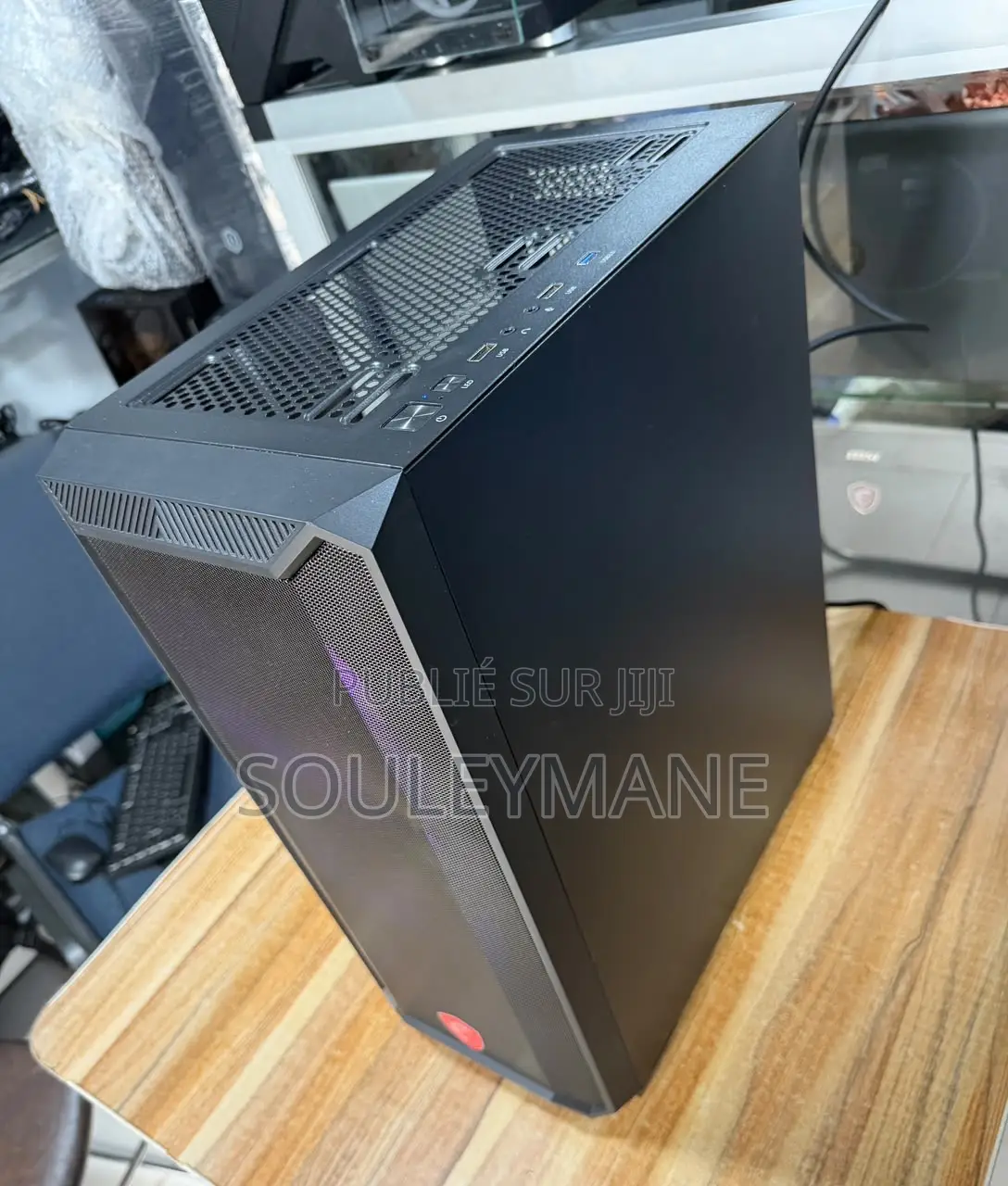 Nouveau Ordinateur de bureau MSI Pro 20E 6M 32GB Intel Core i5 SSD 1T