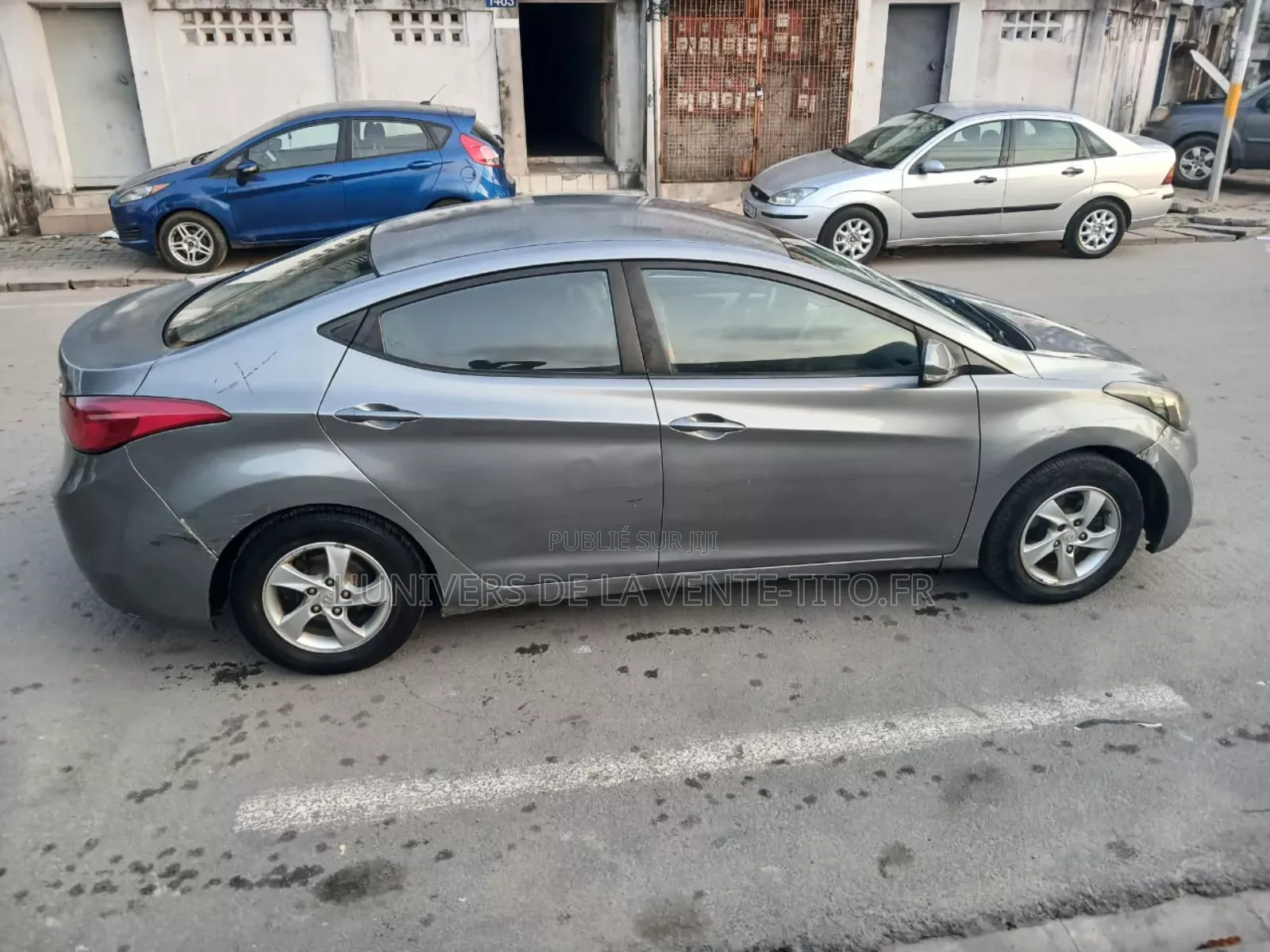 Hyundai Elantra Limited 2012 Gris