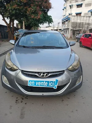 Hyundai Elantra Limited 2012 Gris