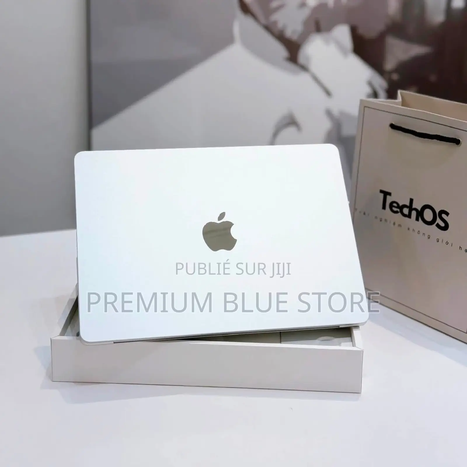 Nouveau Apple MacBook Air 2026 M5 16GB Apple M5 SSD 256GB