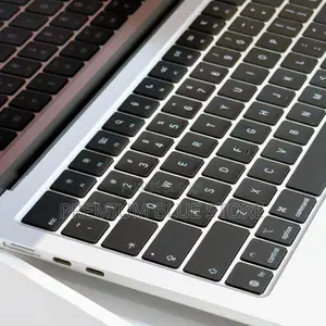 Nouveau Apple MacBook Air 2026 M5 16GB Apple M5 SSD 256GB