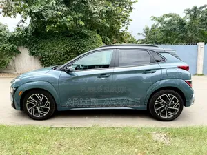 Hyundai Kona 2022 Bleu