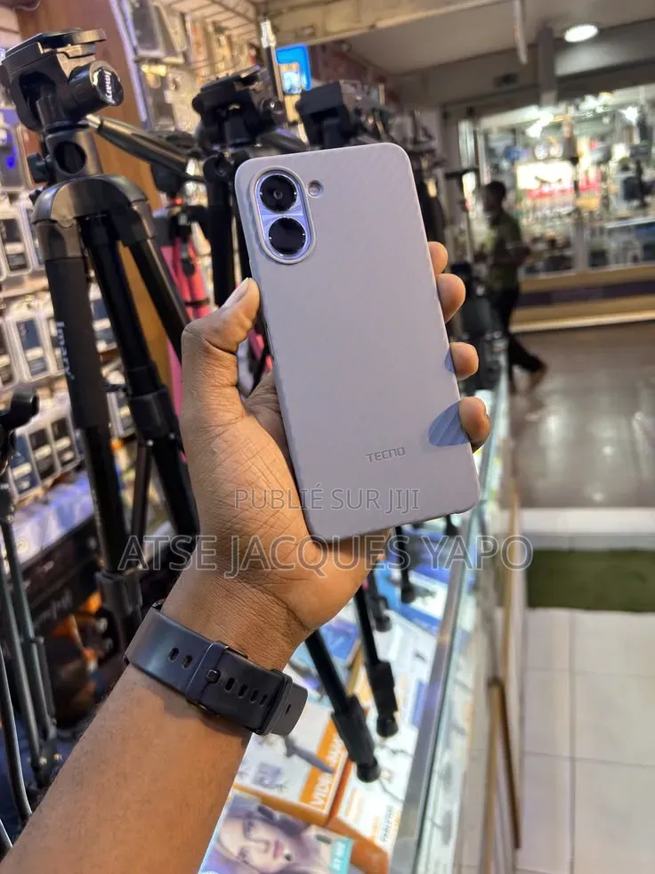 Nouveau Tecno Camon 50 Pro 256 GB Autre