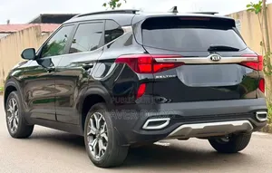 Kia Seltos 2021 Noir