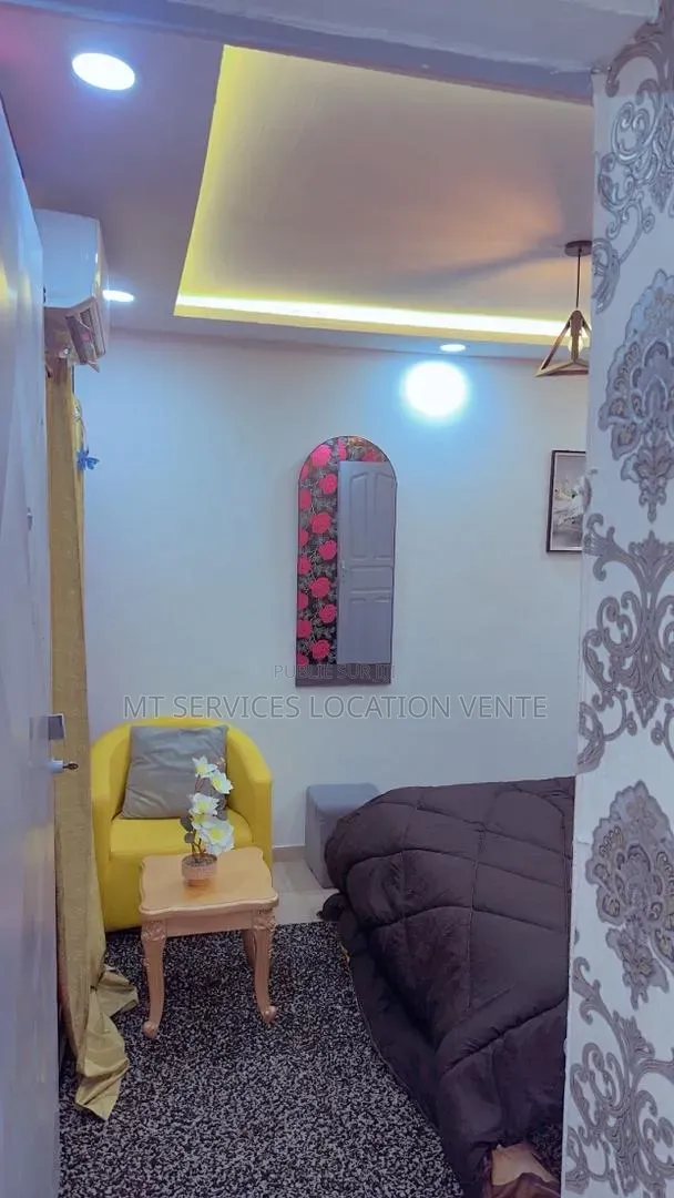 Meublé 1chbre Appartement dans Marcory à Louer