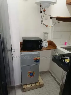 Meublé 1chbre Appartement dans Marcory à Louer