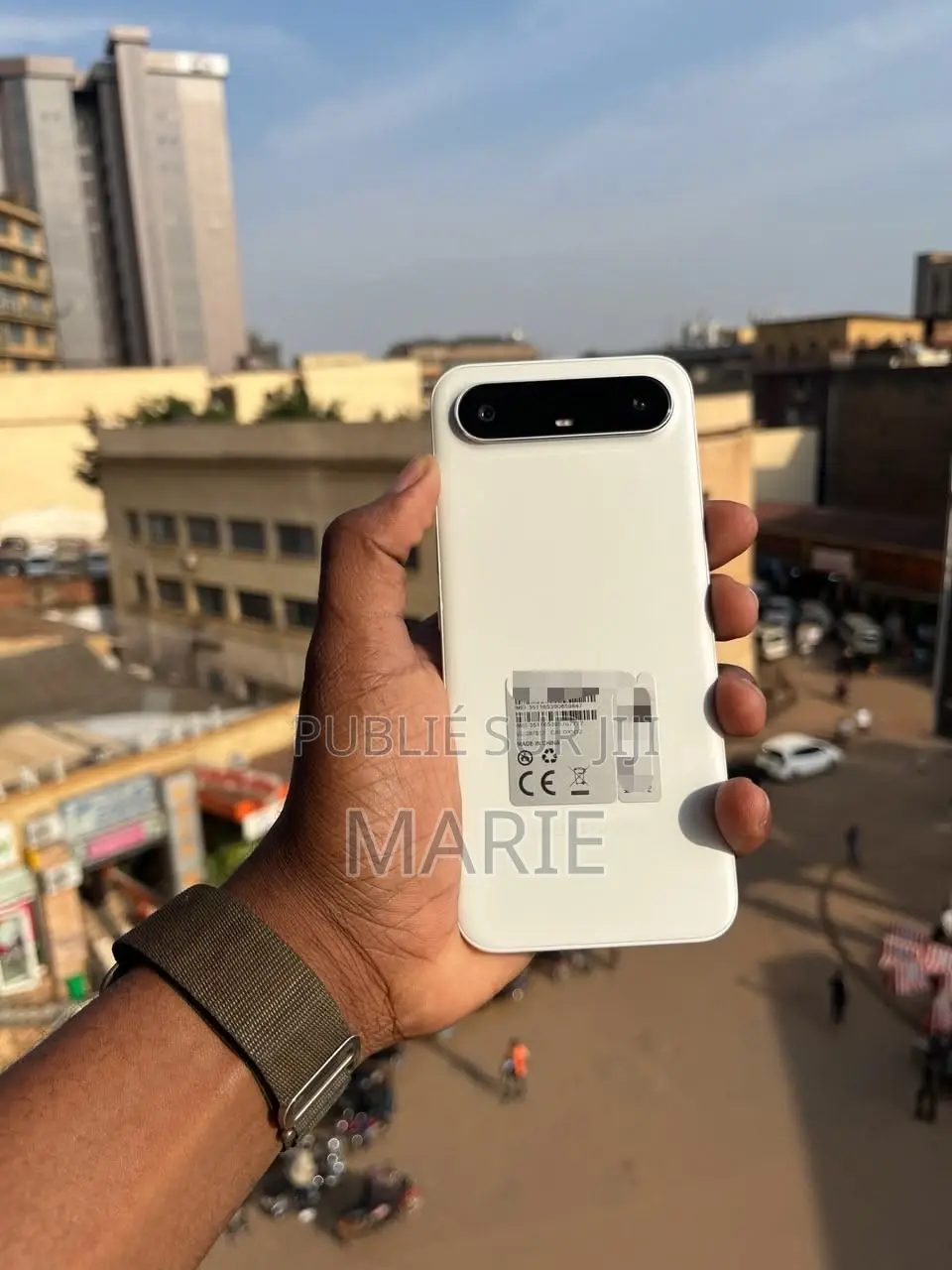 Nouveau Tecno Camon Slim 256 GB Noir