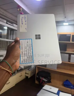 Nouveau Ordinateur de bureau HP 200 G4 32GB Intel Core i9 HDD 512GB