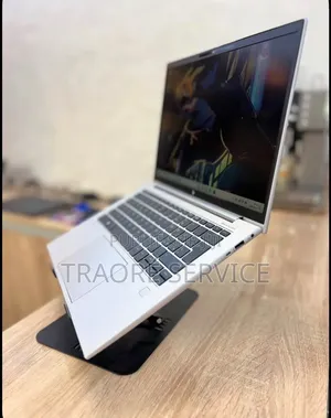 Nouveau HP 290 G4 All-in-One 32GB Intel Core i9 HDD 512GB