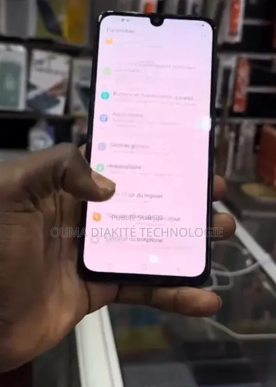 Nouveau Samsung Galaxy A70 128 GB Doré