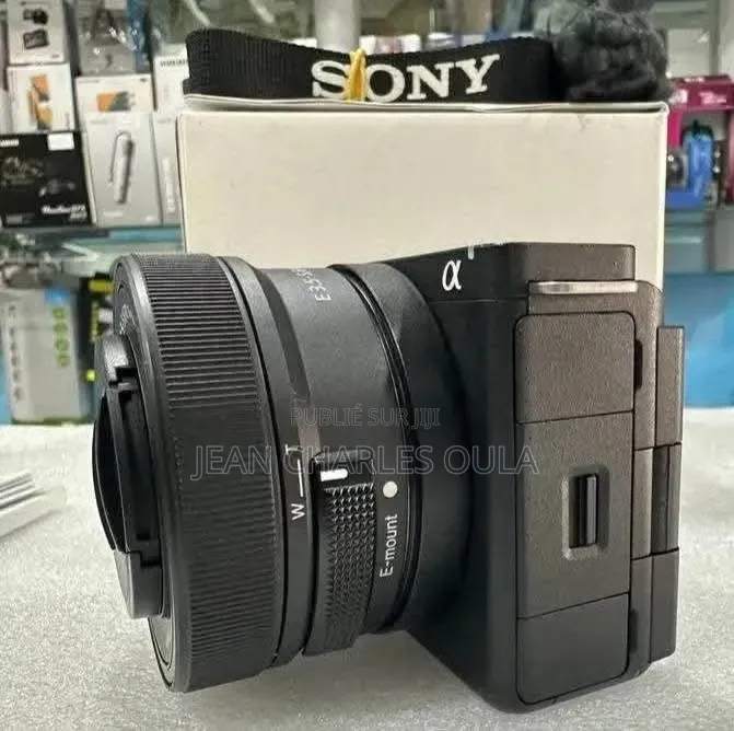 Sony ZV E10 Mark II + Objectif Sony 16-50mm OSS II
