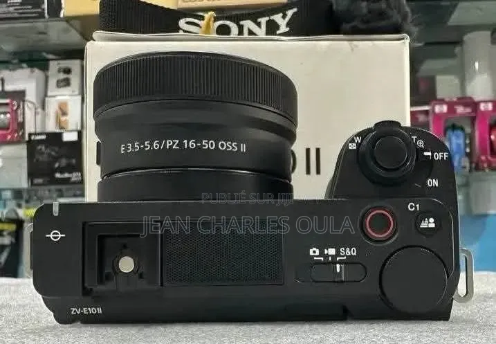 Sony ZV E10 Mark II + Objectif Sony 16-50mm OSS II