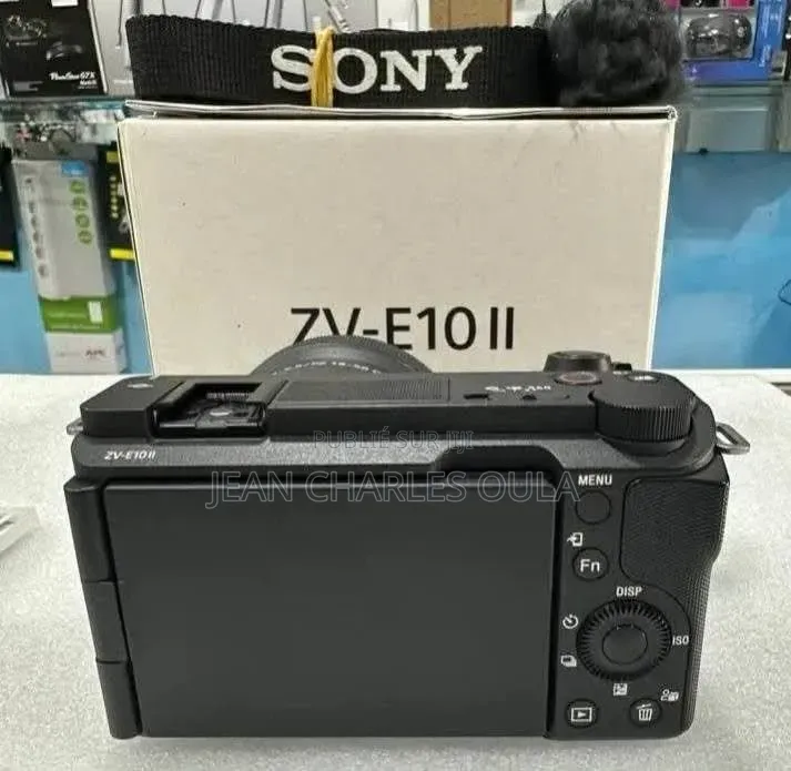 Sony ZV E10 Mark II + Objectif Sony 16-50mm OSS II