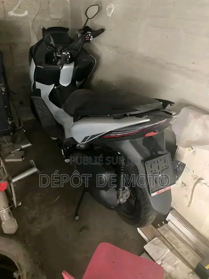 Nouveau Zontes ZT125-K 2023 Noir