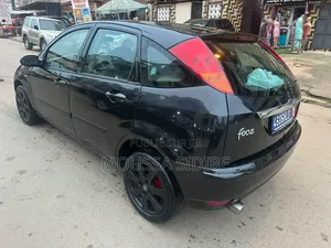 Ford Focus 2002 Noir
