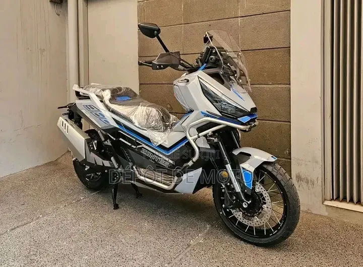 Nouveau Zontes ZT250-R 2026 Blanc