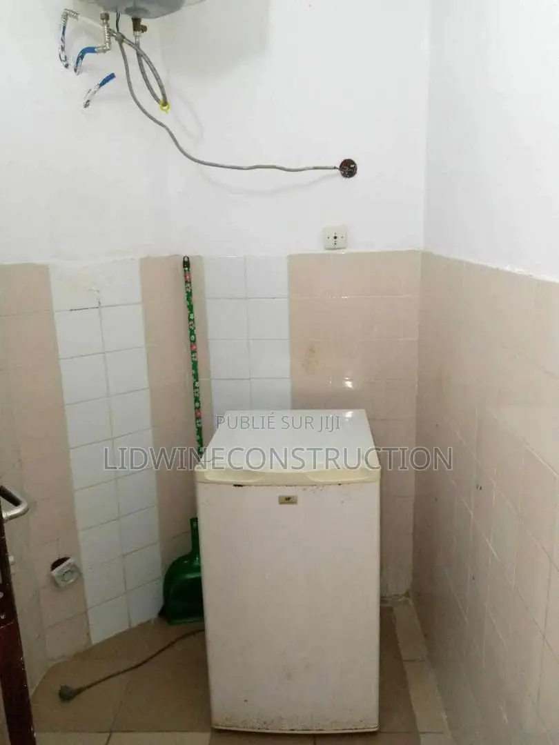 Residence Neuble 2 Piece a Koumassi