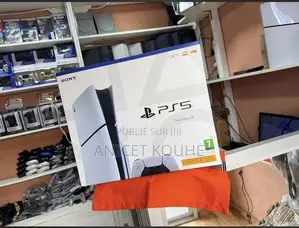 Ps5 Disponible Avec Tout Les Accessoires
