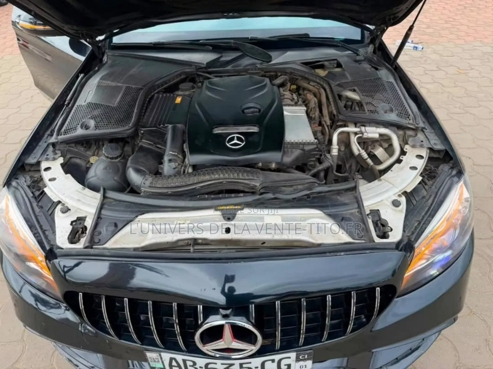 Mercedes-Benz C300 Base 4Matic Coupe AWD (2.0L 4cyl 7A) 2017 Noir