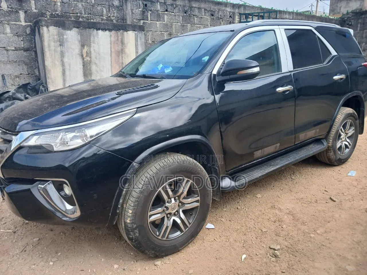 Toyota Fortuner 2020 Noir