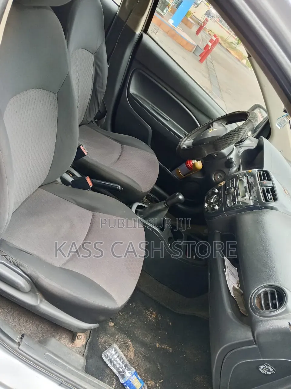 Mitsubishi Spacestar 2017 Gris