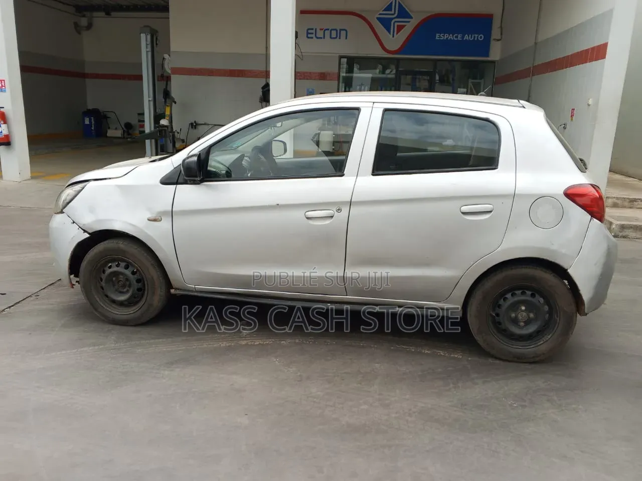 Mitsubishi Spacestar 2017 Gris