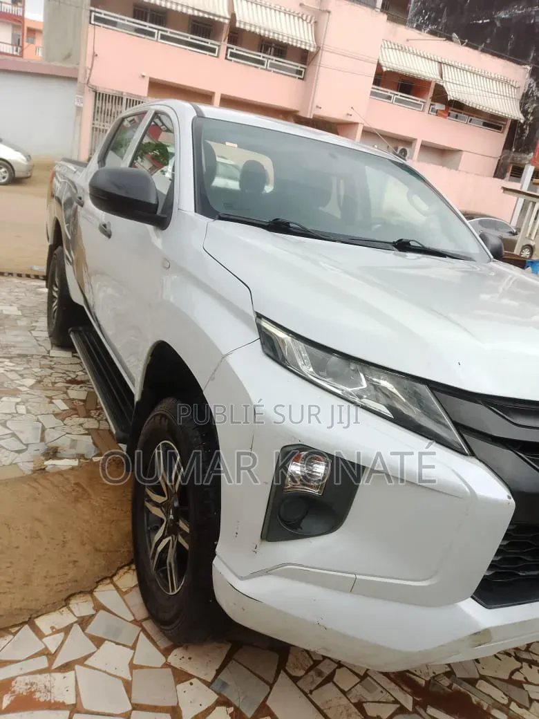 Mitsubishi L200 2020 Blanc