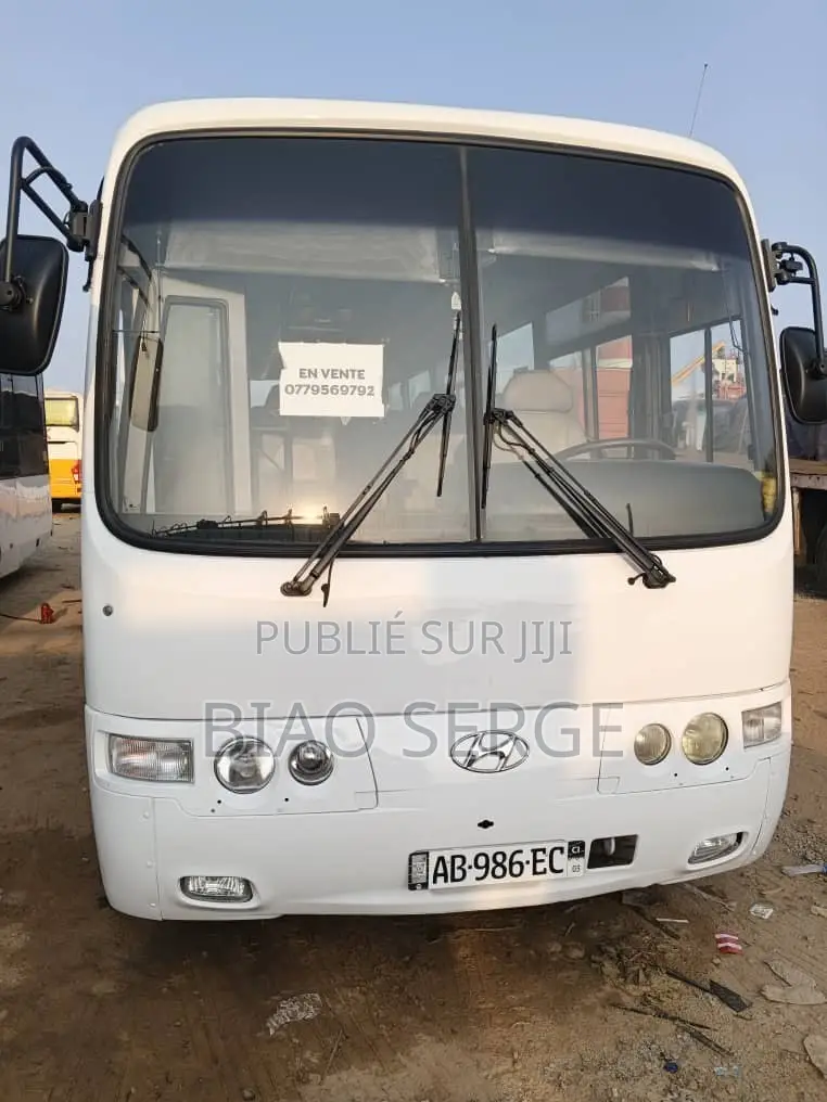 Hyundai Aero 2016 Blanc