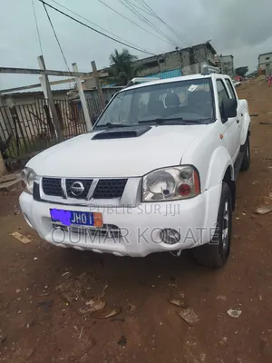 Nissan Hardbody 2018 Blanc