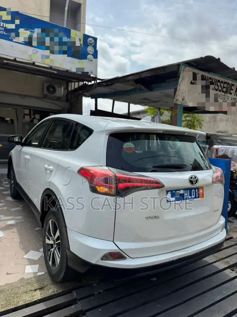 Toyota RAV4 2017 Blanc