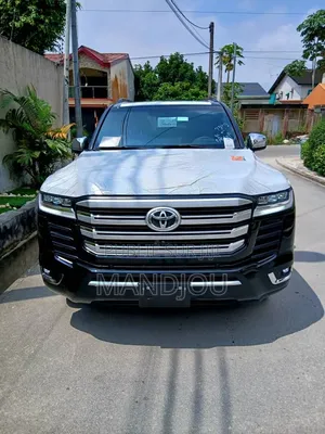 Nouveau Toyota Land Cruiser 2026 Noir