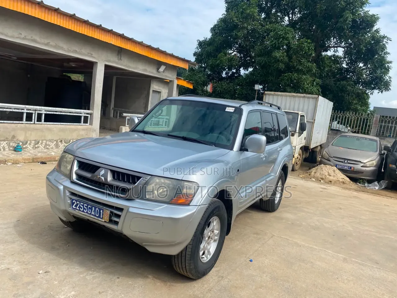 Mitsubishi Pajero 2004 Gris