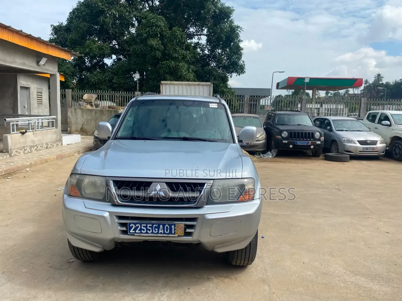 Mitsubishi Pajero 2004 Gris