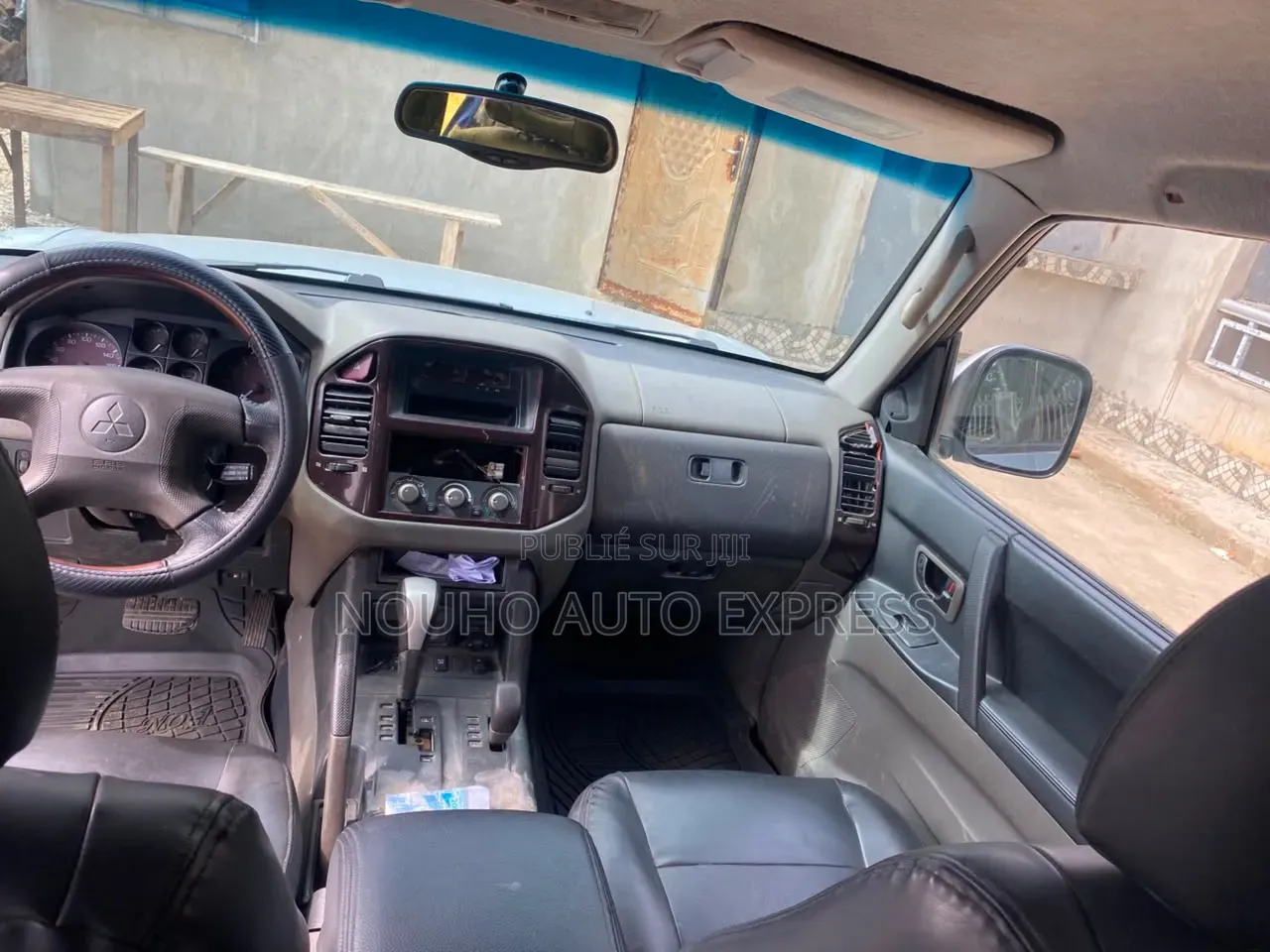 Mitsubishi Pajero 2004 Gris
