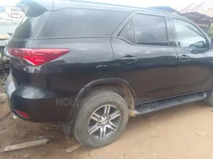 Toyota Land Cruiser Prado 2011 Noir