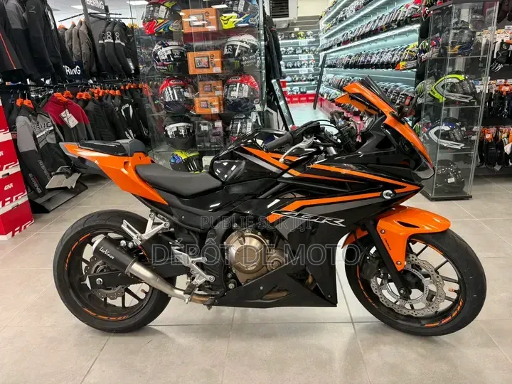 Nouveau Honda CBR 2017 Orange