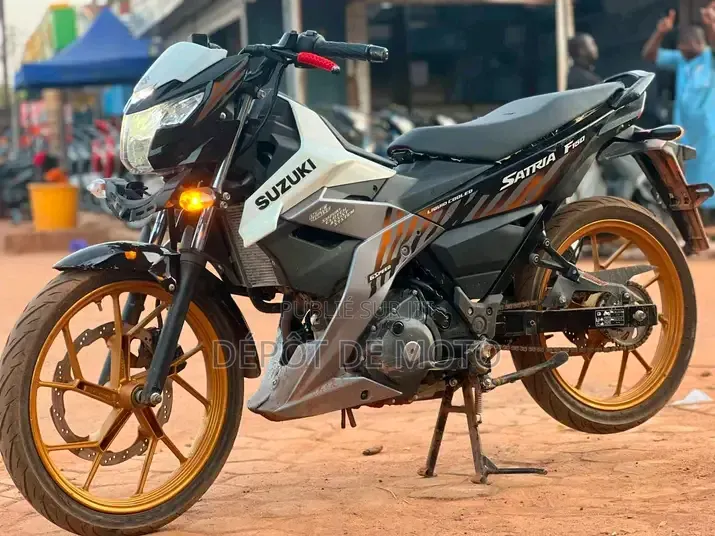 Nouveau Suzuki Autre 2026 Gris