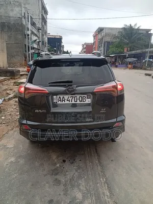 Toyota RAV4 2018 Noir