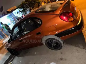 Toyota Corolla 2002 Orange