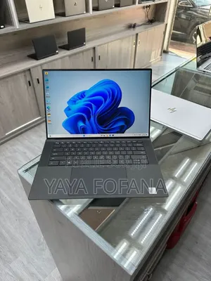 Nouveau HP EliteBook 840 G7 8GB Intel Core i3 HDD+SSD 256GB