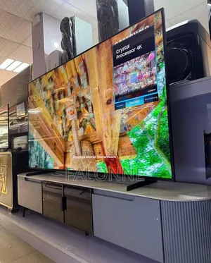 Samsung 75 Pouces Crystal UHD Smart TV, Modèle DU7000.