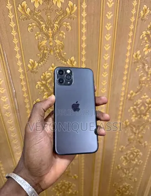 Nouveau Apple iPhone 11 Pro 64 GB Noir