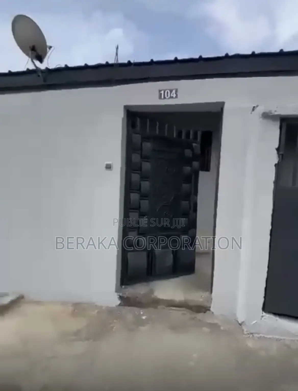3chbre Villa dans Beraka Corporation, Cocody à Vendre
