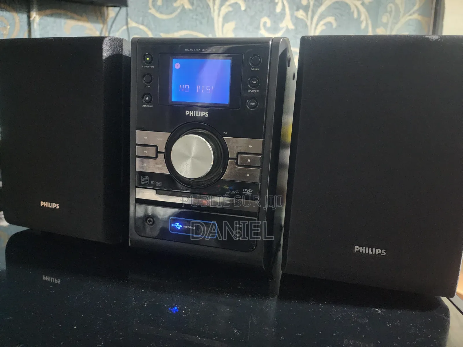 Jolie Mini-Chaine Philips Importé Bluetooth Clé USB Cd Radio