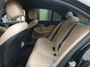 Mercedes-Benz C300 2017 Noir