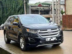 Ford Edge SE AWD 2018 Noir